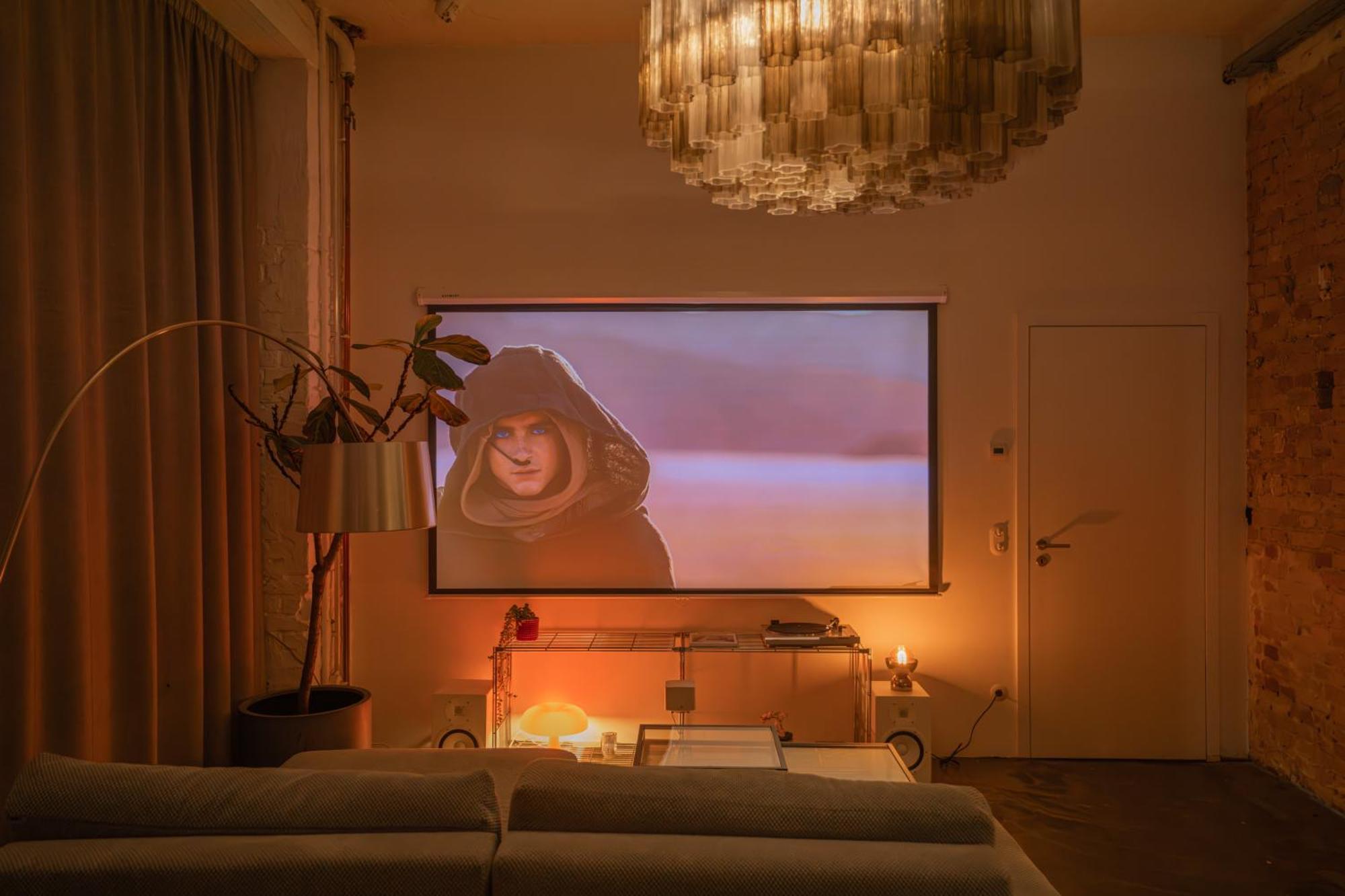 Design Loft Mit Musikstudio In Mitte