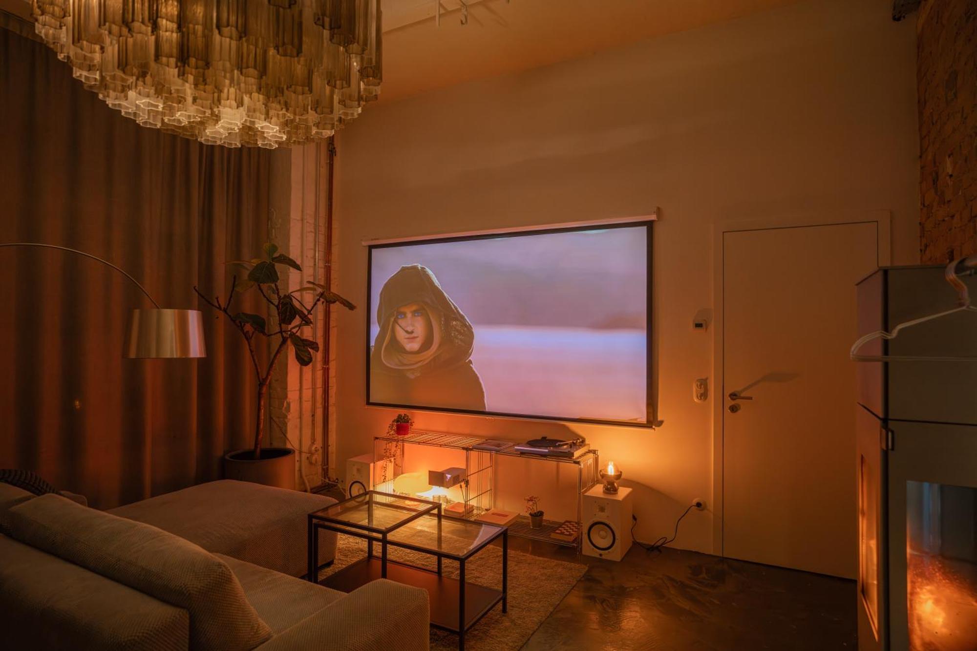 Appartement Design Loft Mit Musikstudio In Mitte *